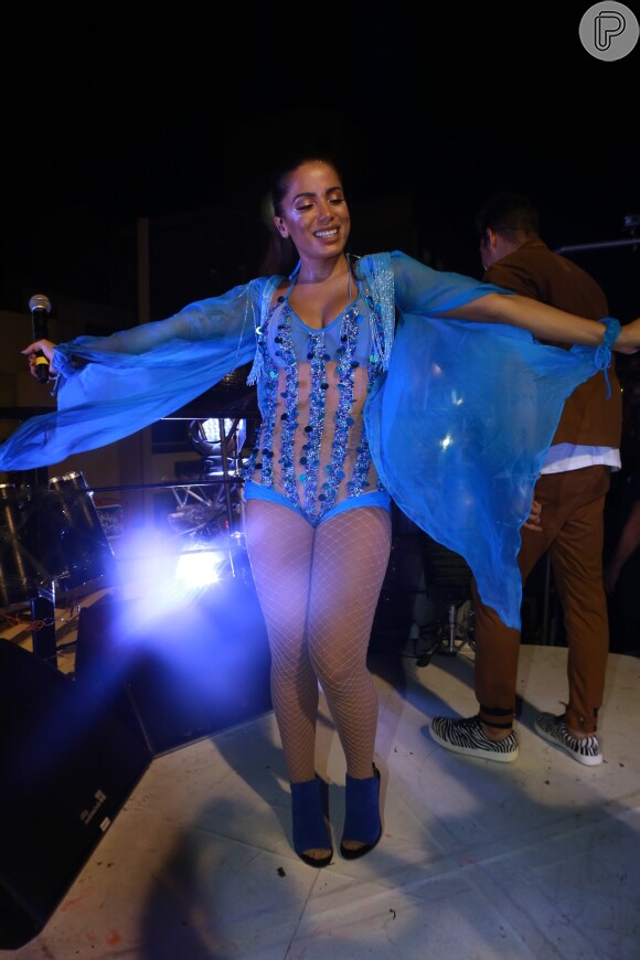 Anitta faz participação em trio da Banda Eva, em Salvador
