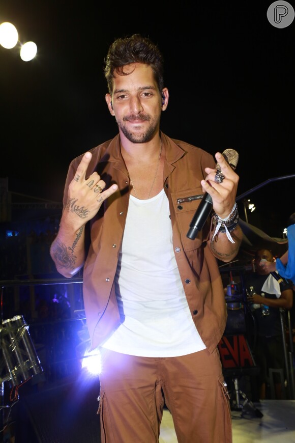 Anitta faz participação em trio da Banda Eva, em Salvador