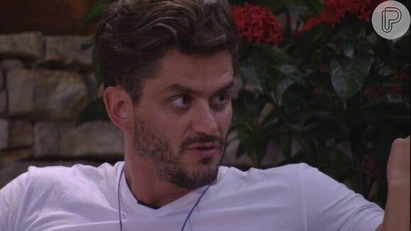 Daniel coloca em xeque amor de Marcos por Emilly: “disse que ia