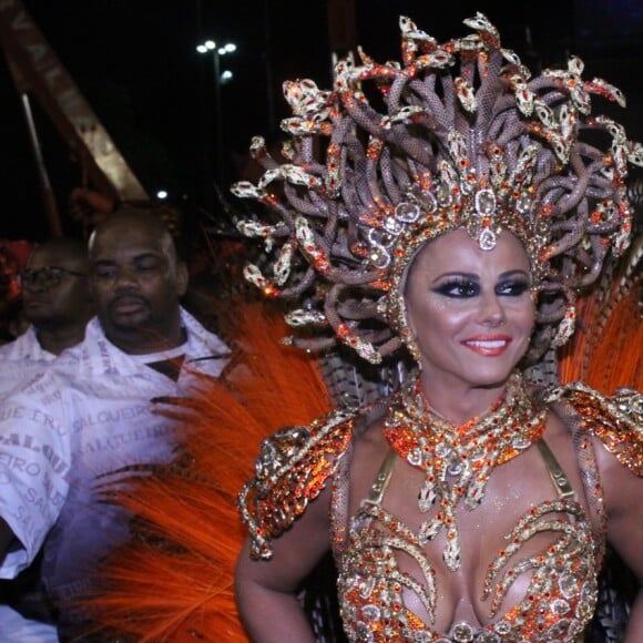 Viviane Araújo, há 10 anos na Avenida, vira Medusa no Salgueiro nesta segunda-feira, dia 27 de fevereiro de 2017