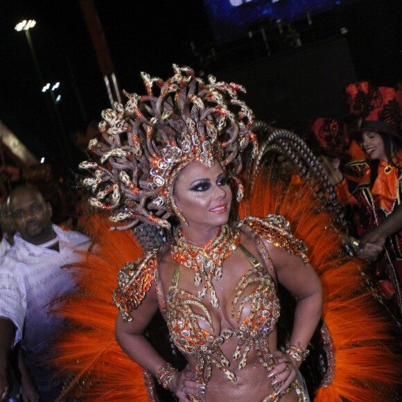 Viviane Araújo, há 10 anos na Avenida, vira Medusa no Salgueiro nesta segunda-feira, dia 27 de fevereiro de 2017