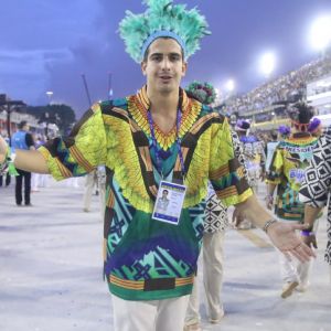 Edson Celulari desfalca desfile da Beija-Flor e filho, Enzo, explica ausência ao Purepeople nesta segunda-feira, 27 de fevereiro de 2017