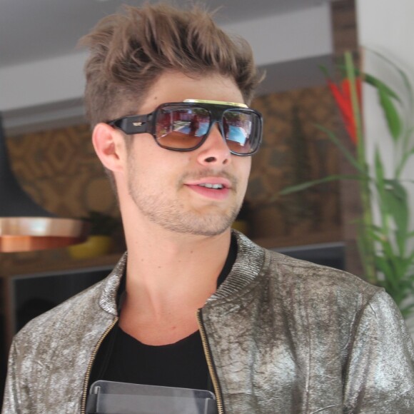 Tatá Werneck já negou namoro com Rafael Vitti e declarou que eles são apenas amigos