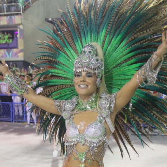 Wanessa Camargo desfilou como destaque da Mocidade Independente de Padre Miguel, em fevereiro de 2017