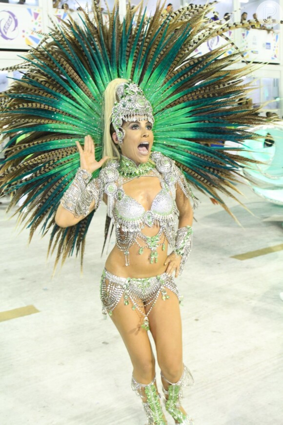 Wanessa Camargo desfilou como musa da Mocidade Independente de Padre Miguel no Carnaval 2017