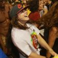 Alice Wegmann se divertiu fora da área VIP no Carnaval de Salvador, na Bahia
