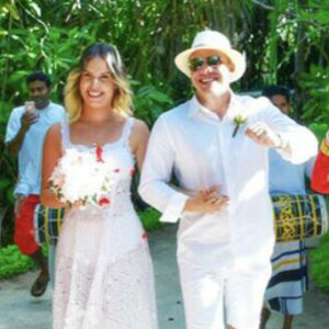 Wesley Safadão e Thyane Dantas renovaram os votos de casamento nas Ilhas Maldivas, onde estão curtindo lua de mel