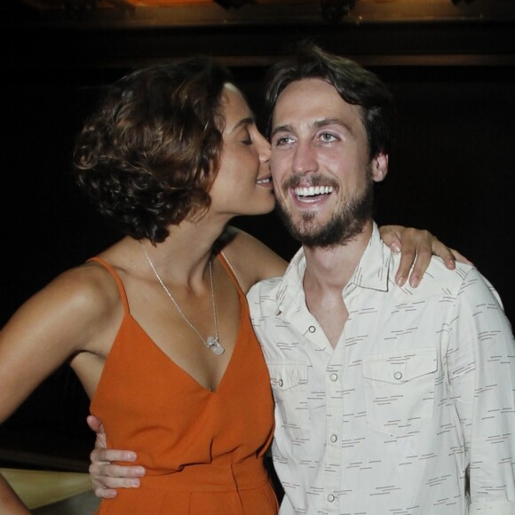 Camila Pitanga e Igor Angelkorte negaram separação em janeiro deste ano