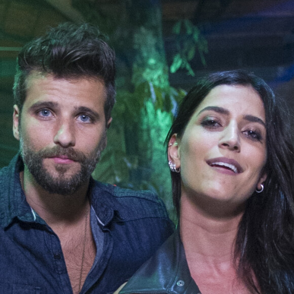 Bruno Gagliasso só foi elogio com toda equipe da novela