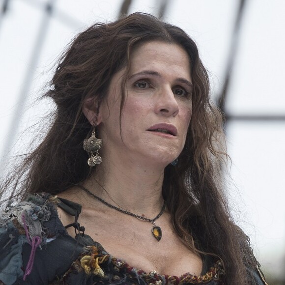 Ingrid Guimarães é Elvira Matamouros na novela 'Novo Mundo'