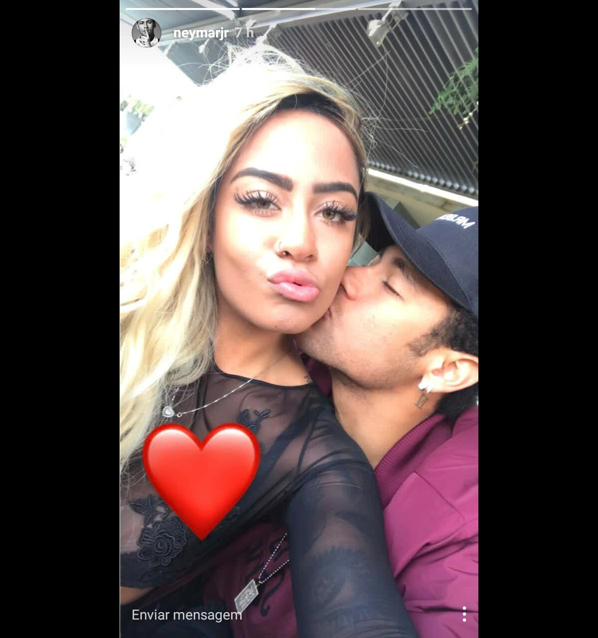 Vídeo: Neymar posa com a irmã, Rafaella Santos, em seu aniversário de ...