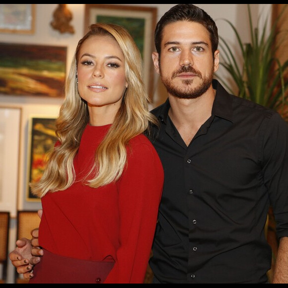 Marco Pigossi comemorou o novo papel e oportunidade de mudar sempre: 'Quando era criança, quis ser tudo, motorista, astronauta... Na nossa profissão, podemos ser um pouco de tudo. Agora sou um caminhoneiro e estou adorando'