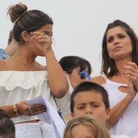 Flávia Alessandra e Giulia Costa choram em evento com crianças refugiadas. Fotos