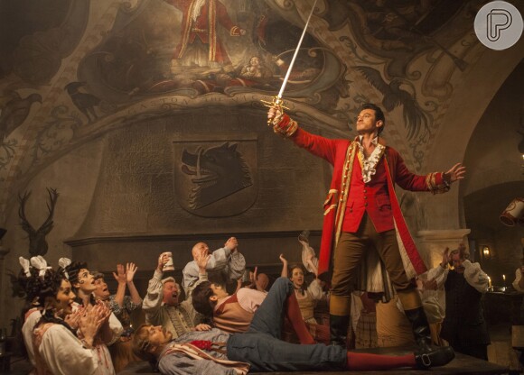 Gaston (Luke Evans) é o principal antagonista do filme