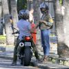Sophie Charlotte se divertiu com marido, Daniel de Oliveira, em passeio de moto