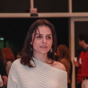 Monica Iozzi é a protagonista da série 'Vade Retro'