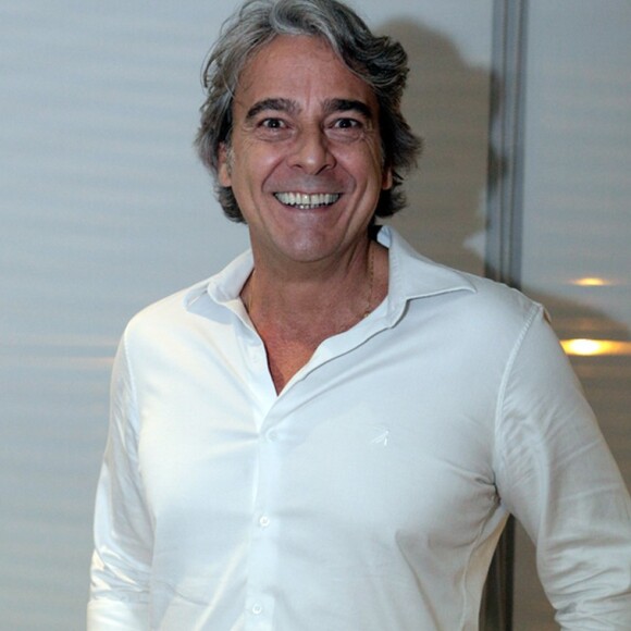 Alexandre Borges sofre com desgaste ósseo na região do quadril