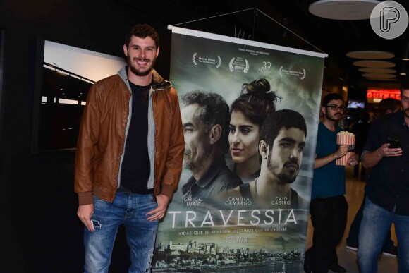 O jogador de vôlei de quadra Bruninho esteve no lançamento do filme 'Travessia', no shopping Frei Caneca, em São Paulo, na noite desta segunda-feira,  20 de março de 2017