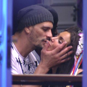 Daniel chegou a dar um beijo no rosto de Elettra Lamborghini no 'BBB17'