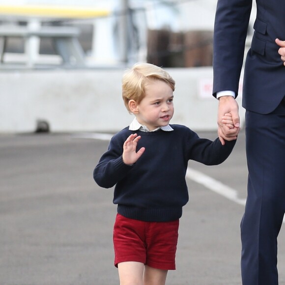 Príncipe George, de 3 anos, vai estudar em escola que tem como prioridade formar alunos gentis e educados