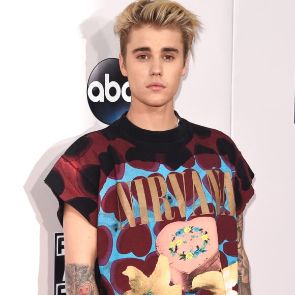 Justin Bieber pediu para o DJ Tay James ajudar em sua aproximação com Anitta