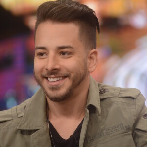 Junior Lima relembrou os desafios que sofreu por crescer em frente às câmeras