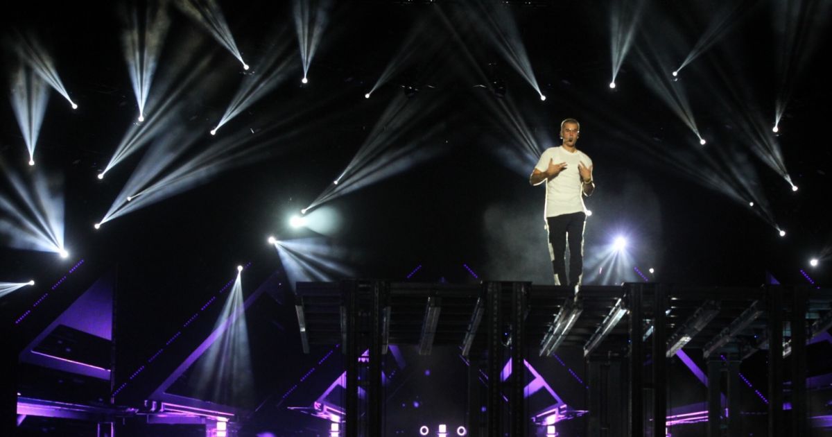 Justin Bieber se apresenta no Rio de Janeiro com direito a show de ...