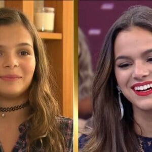 'Pessoas próximas também ficam admirados com a semelhança. Se você pegar uma foto minha aos 14 anos e comparar com uma da minha irmã agora, eu era igual ao que ela é hoje', disse Bruna Marquezine