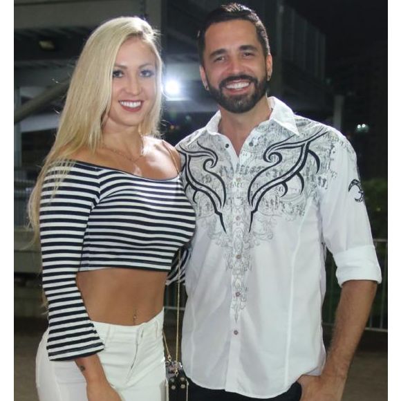 Latino e namorada foram conferir o show de Wesley Safadão no Jeunesse Arena, na noite de sábado, 1 de abril de 2017