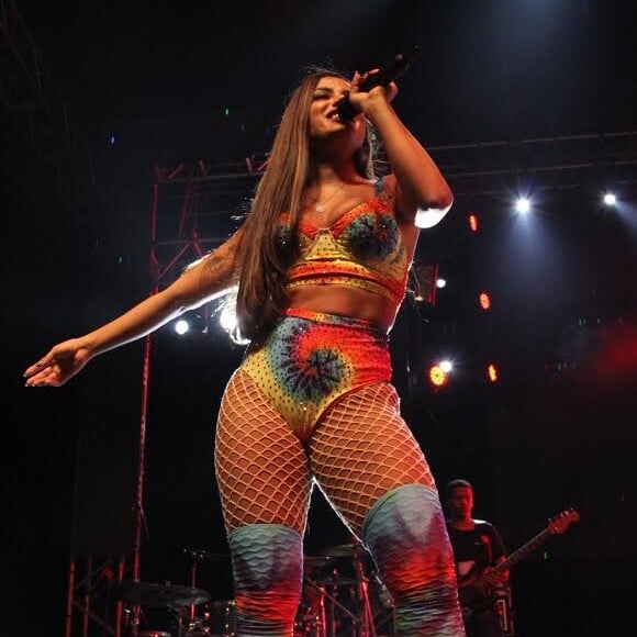 Anitta cantou sucessos como 'Bang', 'Você Partiu Meu Coração'  e mais em show lotado no Jeunesse Arena, na noite de sábado, 1 de abril de 2017