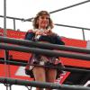 Claudia Leitte se emocionou na tarde desta sexta-feira, 28 de fevereiro de 2014, ao subir no trio elétrico Cocobambu, um dos mais tracionais do circuito Barra/Ondina