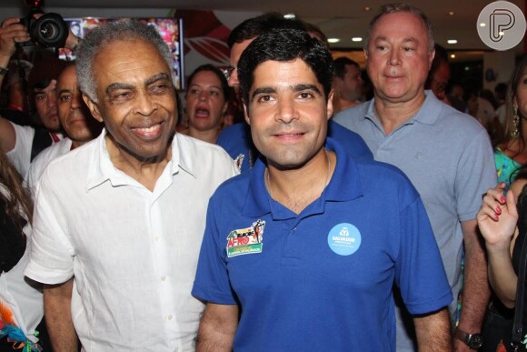 O prefeito de Salvador, ACM Neto, no camarote de Gilberto Gil