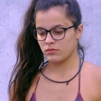 'BBB17': Emilly rejeita conversa de Marcos com Vivian e sente ciúmes. 'Chateada'