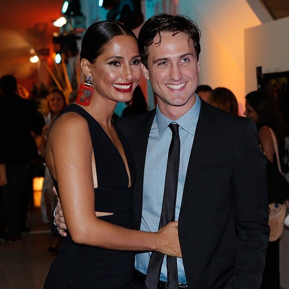 Camila Pitanga e Igor Angelkorte terminaram namoro de pouco mais de dois anos. Informação do jornal 'Extra' foi confirmada por fonte do Purepeople, nesta quarta-feira, 6 de dezembro de 2017