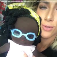 Giovanna Ewbank ganha boneca em homenagem à filha, Títi: 'Tô emocionada'. Vídeo!
