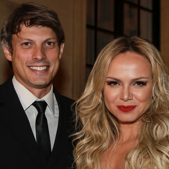 Eliana também está noiva de Adriano Ricco