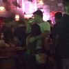 Antonio foi visto abraçado a uma jovem em festa sertaneja no Rio