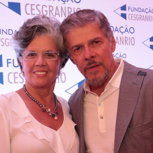 José Mayer é casado com Vera Fajardo há 45 anos. A atriz negou que esteja se separando do marido: '45 anos não são 45 dias'