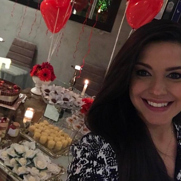 Grávida, Thais Fersoza vai completar 33 anos nesta quinta (13)