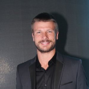 Rodrigo Hilbert negou se considerar homem moderno por cuidar dos filhos e ajudar nas tarefas de casa: 'Não aceito esse rótulo de 'homão''