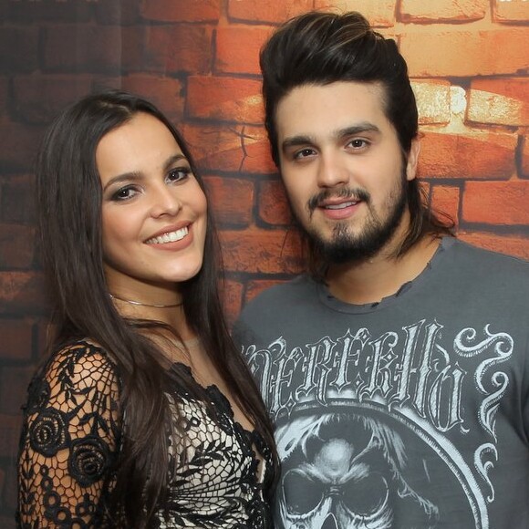 Fãs de Luan Santana detonam ex-BBB Emilly após show do cantor: 'Cilada'