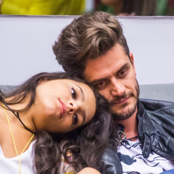 Emilly e Marcos tiveram um romance dentro do 'BBB17'. 'Ele foi uma pessoa importantíssima!', declarou a gaúcha
