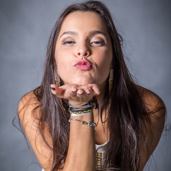 Emilly, campeã do 'BBB17', quer conversar com Marcos: 'Não dá para parar de sentir. Para mim, ele foi uma pessoa importantíssima! Por mais que agora tanta gente esteja falando coisas não muda o que aconteceu lá dentro'