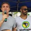 José Junior, líder do grupo Afro Reggae, afirmou que Luciano Huck tem sim vontade de se candidatar à presidente