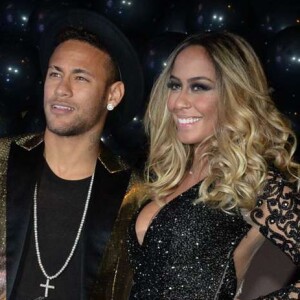 'Temos o mundo inteiro ainda pela frente... te amo!', escreveu Rafaella