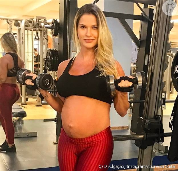 Andressa Suita Mostra Barriga De Grávida E Gusttavo Lima Se Declara Mamãe Purepeople 