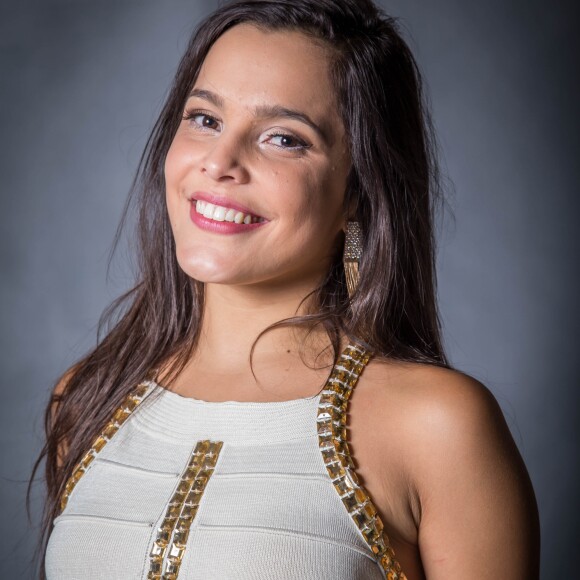 'A Emilly me fez voltar a viver, quando vi, lembrei logo da minha filha que morreu', disse a aposentada Luciane Santiago