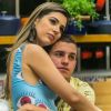 Ex-BBBs Vivian e Manoel avaliam relação após reality no 'Vídeo Show' nesta quinta-feira, dia 20 de abril de 2017