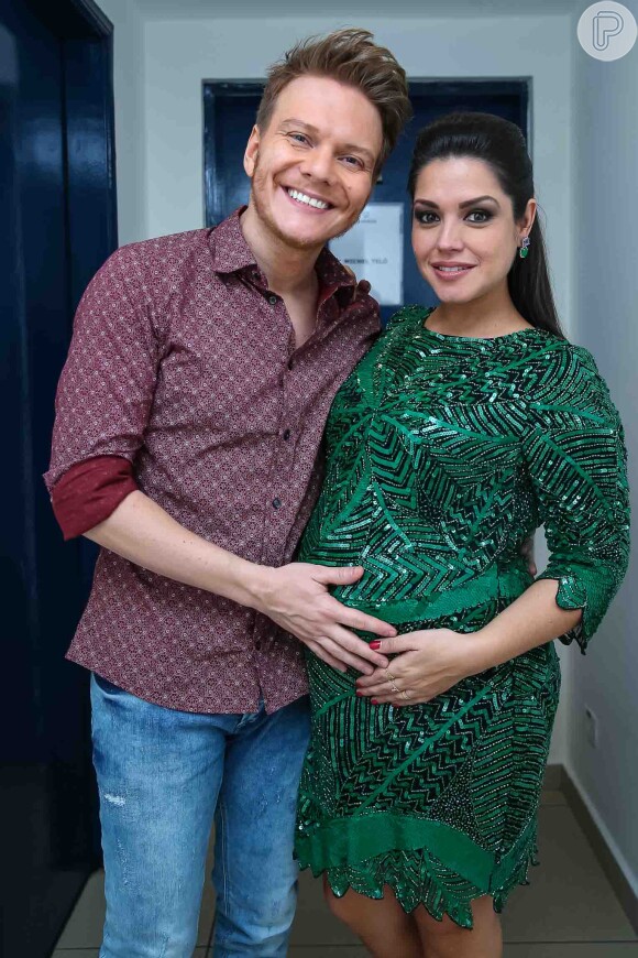 Michel Teló e a mulher, Thaís Fersoza, esperam o segundo filho juntos, um menino