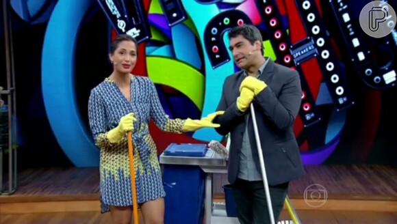 Camila Pitanga usa luva e vassoura no 'Video Show' desta quinta-feira, 6 de março de 2014